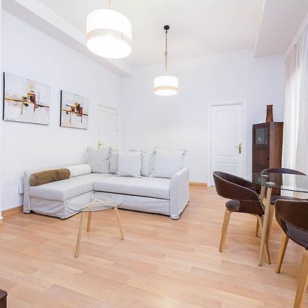 Wintowinrentals Centrico, Elegante Y Silencioso Málaga Kültér fotó